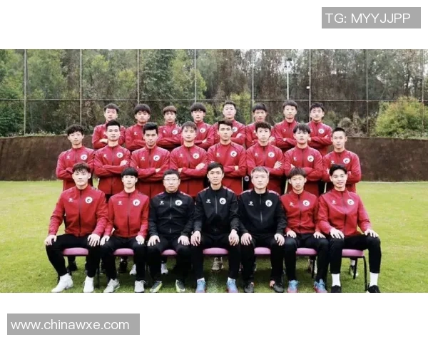 鲁能与辽足激战正酣精彩直播全程回顾与赛后分析